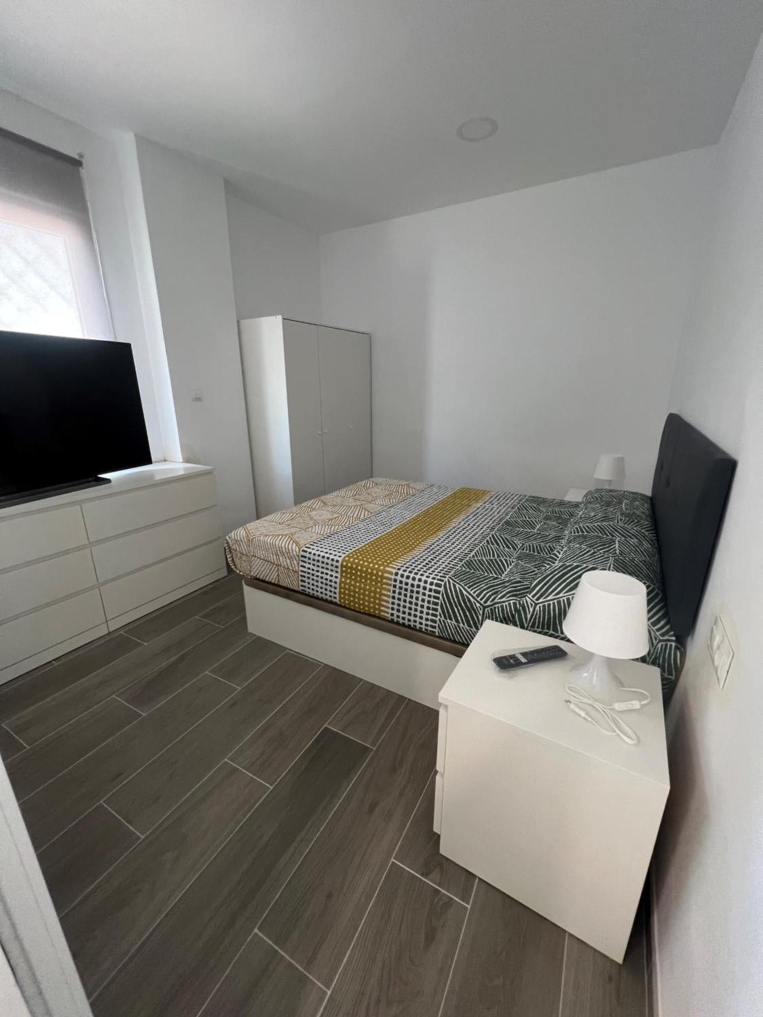 Apartamentos Montalvo Metropolis C Torremolinos Luaran gambar