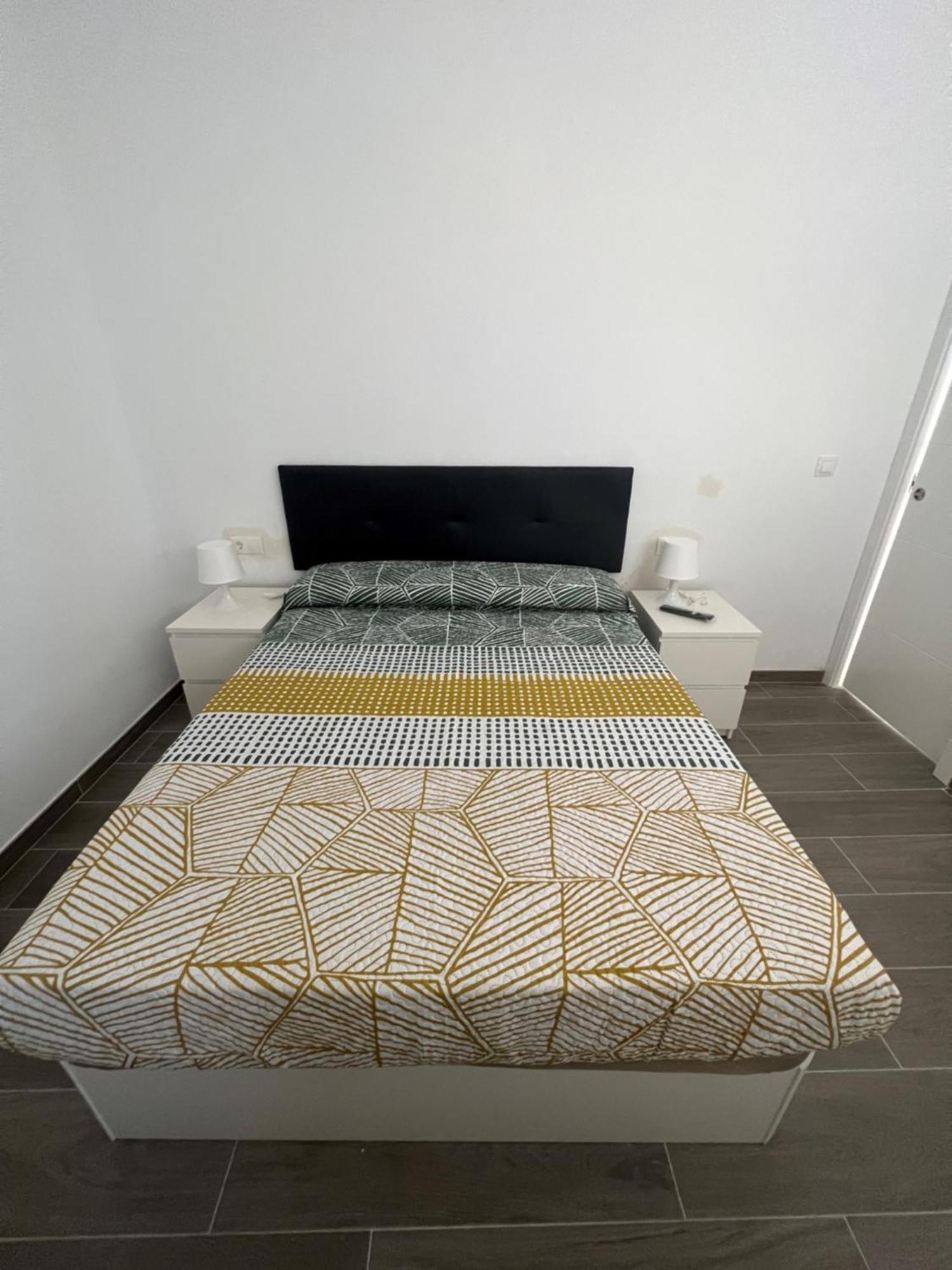 Apartamentos Montalvo Metropolis C Torremolinos Luaran gambar