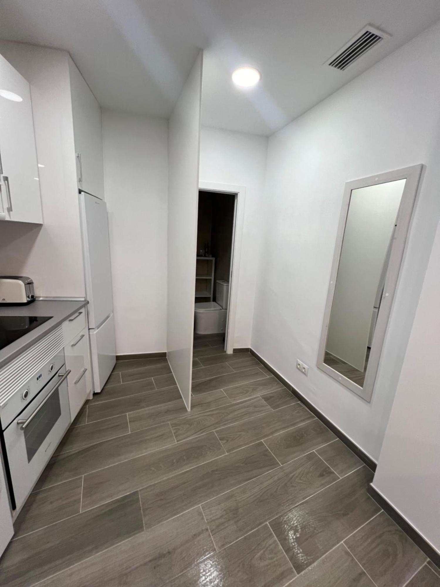 Apartamentos Montalvo Metropolis C Torremolinos Luaran gambar